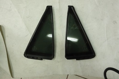 Скло двері задня лівий трикутник малий mazda cx5 12-16r фото №1