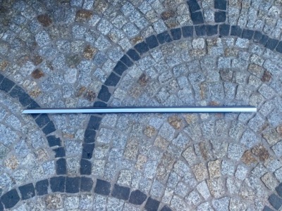 Mercedes 213 e klasa молдинг двері ліва перед 2137200124 оригінал фото №1