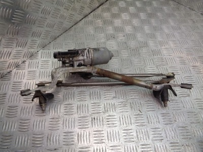 Механизм дворник перед toyota yaris i фото №1