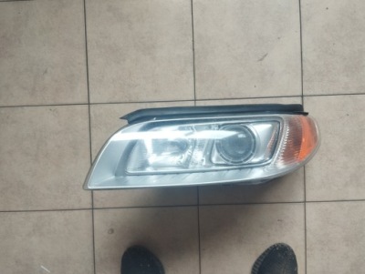Volvo xc70 v70 s80 лампа левая lift ксенон преобразователь abl 31283915 фото №1