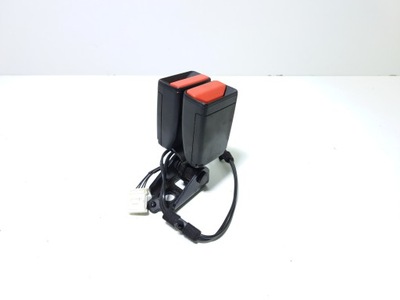 Peugeot 508 1 кліпса заскочки поперечина ременів безпеки задній 6163909 фото №1