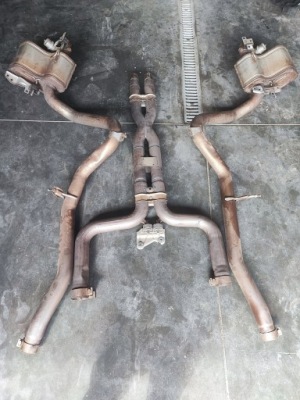 Maserati levante trofeo выхлоп 670158003 фото №1