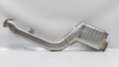 Гасник вихлоп каталізатор bmw x3 g01 x4 g02 8478146 фото №1