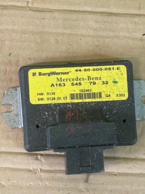 Блок керування модуль коробки редуктор mercedes a1635457932 фото №1