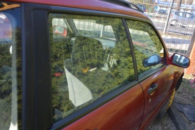 Молдинг ущільнювач pt subaru forester 97-02 фото №1