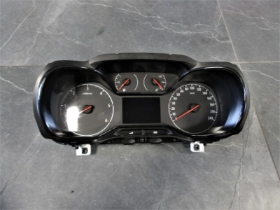 Opel combo e лічильник прилади 9817789180 фото №1