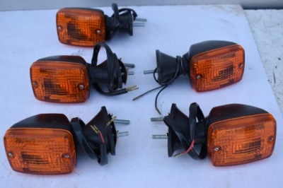 KAWASAKI GPZ550 GPZ1100 KIERUNKOWSKAZ