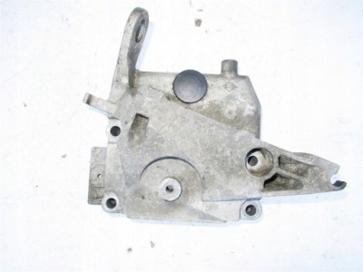 Кронштейн двигателя renault clio ii 1.2 8v 1998-2012 rok 8200059788 фото №1