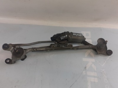 Mazda v 5 механізм двірник europa фото №1