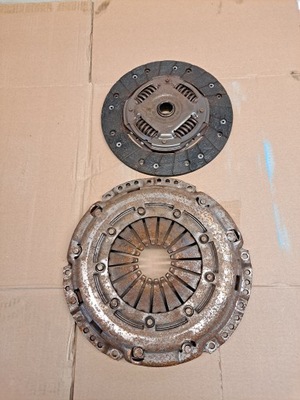 Зчеплення диск притиск skoda rapid 1.6 tdi фото №1