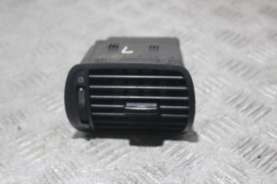 Решітка обдув ліва audi a3 8l фото №1