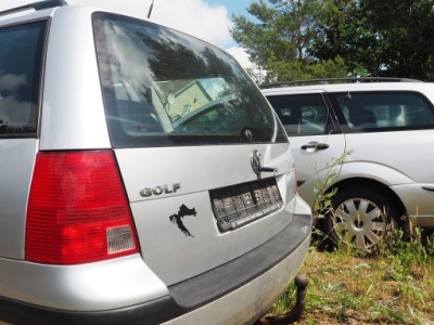 Golf iv 4 bora універсал фара ліва задні задня гарний стан фото №1