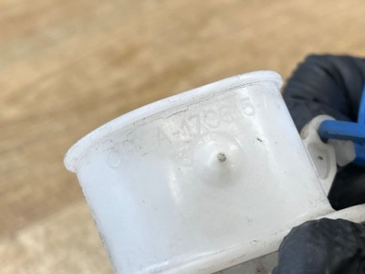 Land rover range rover sport l494 трубка заливной жидкость к омывателя окон фото №1