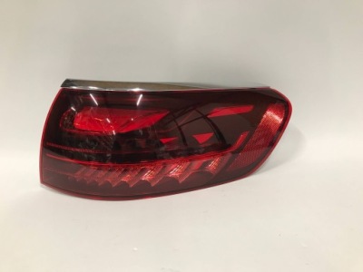 Mercedes gls w167 lift 24- лампа задня права led europa фото №1