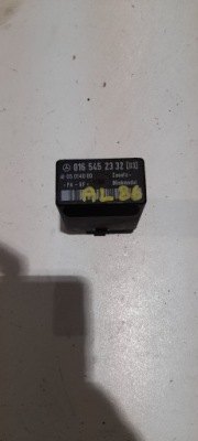 Mercedes модуль блок управления реле a0165452332 фото №1