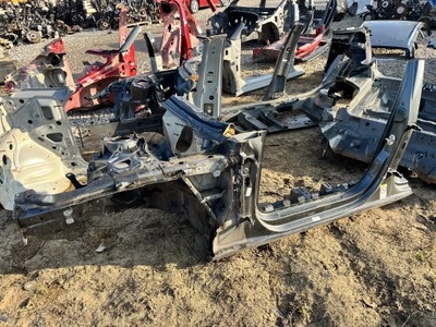 Чверть перед ліва audi a4 b9 15- lz7s фото №1