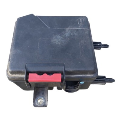 Корпус коробка запобіжників renault laguna iii 284b10001r фото №1