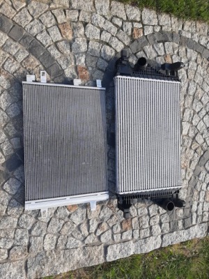 Mercedes 177 247 радиатор интеркулер 2475006100 оригинал фото №1