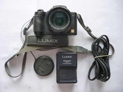 Panasonic Lumix DMC-FZ5 w bardzo dobrym stanie
