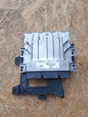 Renault megane iv бортовой компьютер двигателя 237106288r фото №1