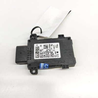 Audi e-tron 2019 модуль мертвого pola фото №1