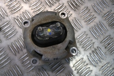 Подушка коробки mercedes ml gle 166 a1662400818 фото №1