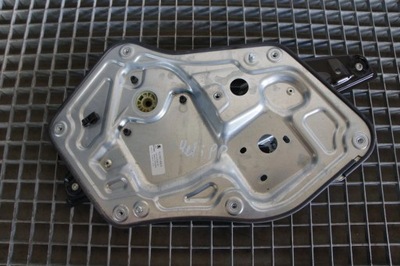 Підйомник скло правий перед передній skoda yeti фото №1