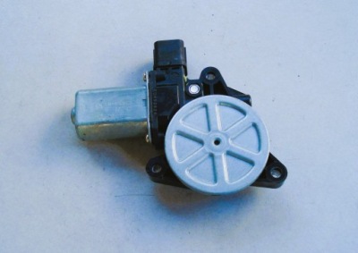 Замок капот передний tesla s фото №1