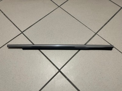 Молдинг уплотнитель стекло дверь прокладка lexus ct200h ct 200 фото №1