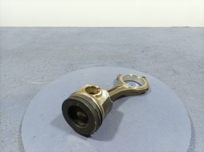 Audi a5 f5 8w 3.0tdi 218km cswb поршень шатун левый фото №1