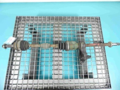 Приводной вал правая mazda 323f 1.6 16v механическая коробка передач фото №1