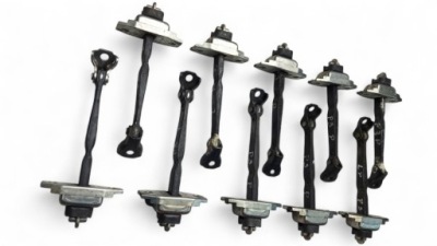 Toyota prius 3 iii 09-15 обмежувач двері передніх перед передній фото №1