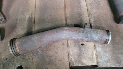 З'єднувач колектор випускний scania v8 1863898 фото №1