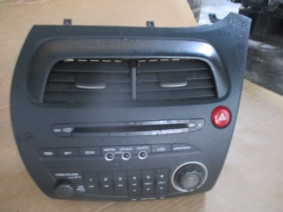 Радио радиопроигрыватель cd honda civic viii ufo 39100-smr-e112-m1 фото №1