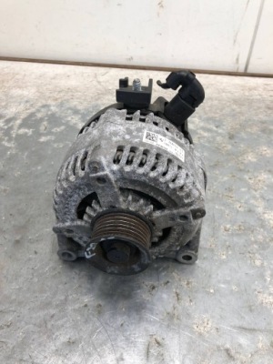 Генератор bmw f20 7640131 фото №1