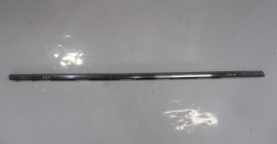 Молдинг уплотнитель дверь перед передняя правая хром mazda cx7 cx-7 фото №1