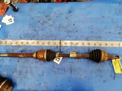 Привідний вал права opel vivaro 1.6 dci 2016 391005010r фото №1