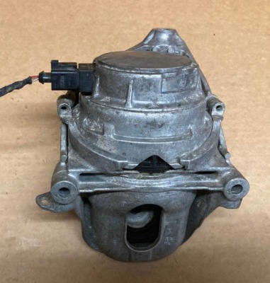 Audi sq7 4.0 tdi подушка двигателя правая 4m0199255c фото №1