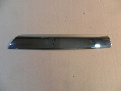 Молдинг декоративная бампера toyota hilux фото №1