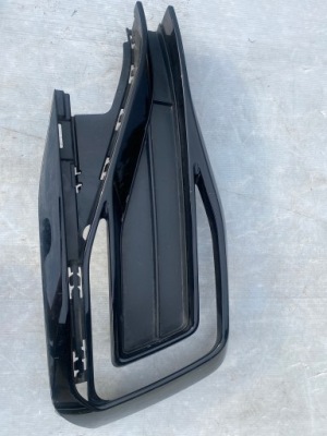 Решётка бампер левая 3g0 vw passat b8 fl r-line 19- фото №1