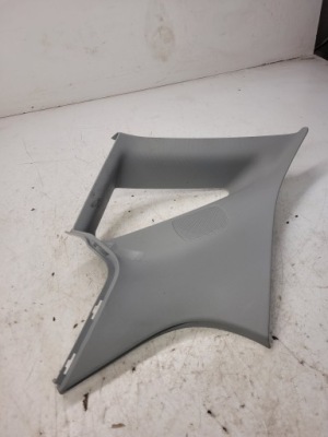 Защита стойка правый задняя audi a1 8x4867288 фото №1