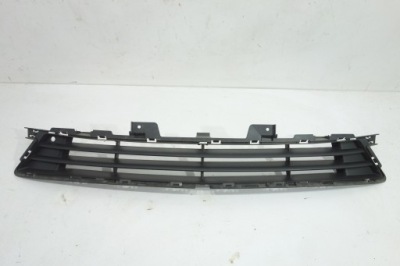 Решітка середня opel zafira c lift 16- 39079784 фото №1