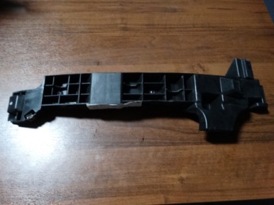 Idealny напрямна бампера задня bentley gt gtc 1 фото №1