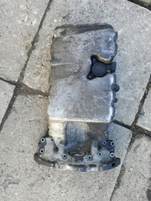 Поддон масляная mercedes vito 2,2cdi 6110140202 фото №1