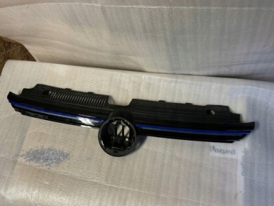 Vw golf 8 viii gte решітка  решітка радіатора led 19- фото №1