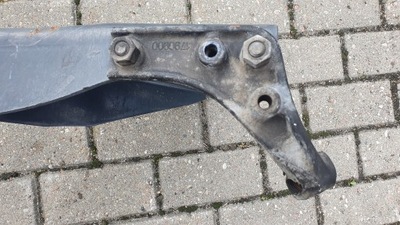 Кріплення балка кронштейн рами бампер scania r 1790900 1790901 фото №1