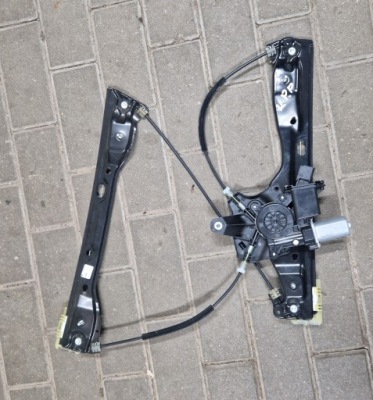 Opel astra k v 2016 год хэтчбек подъемник стекло правый перед 13406674 фото №1