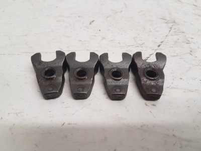 Peugeot 508 i подножка крепление впрыска 2.2 hdi фото №1