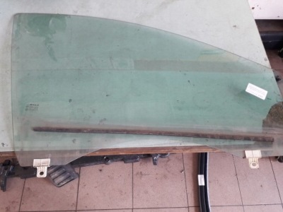 Renault megane iii скло двері правий перед фото №1