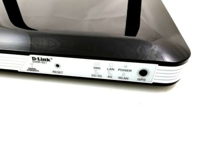 Router D-Link DWR-921 802.11n Wi-Fi 4